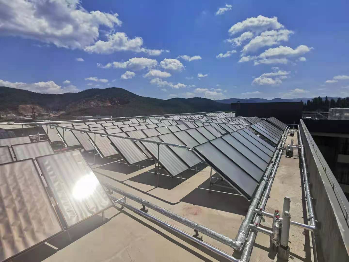 空氣能輔助太陽能熱水工程優(yōu)勢與特點(diǎn)